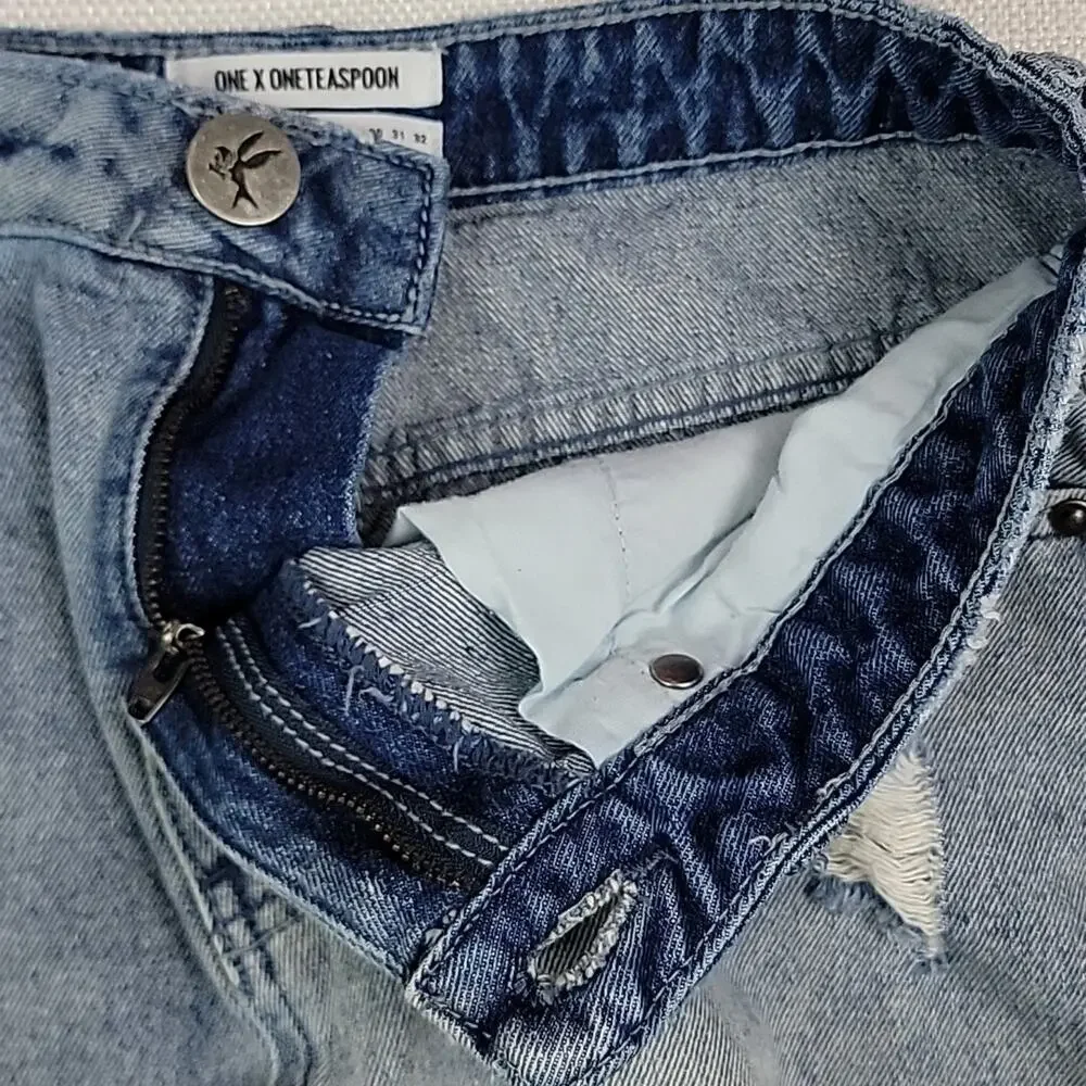 One‎ X One Teaspoon Acid Washed Destroyed Denim Jean Mini Skirt 28